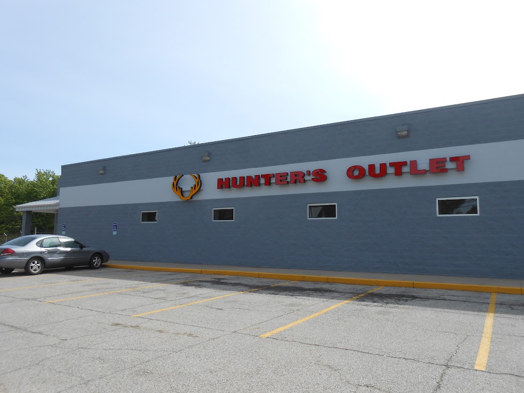 Hunter's Outlet Archery Center 1320 OH43, Mogadore, OH 44260