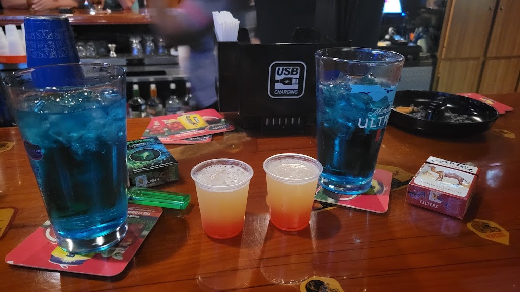 Baseline Bar & Billiards | 3865 SE 58th Ave, Ocala, FL 34480, USA | Phone: (352) 421-5275