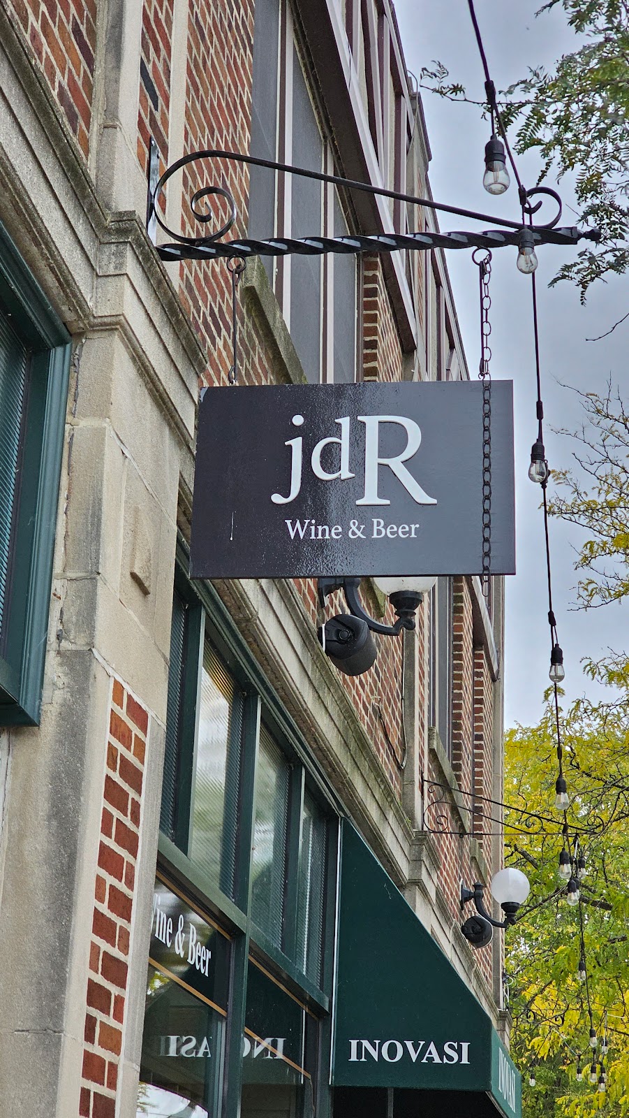 jdR Wine & beer | 49 E Scranton Ave, Lake Bluff, IL 60044, USA | Phone: (847) 604-3755