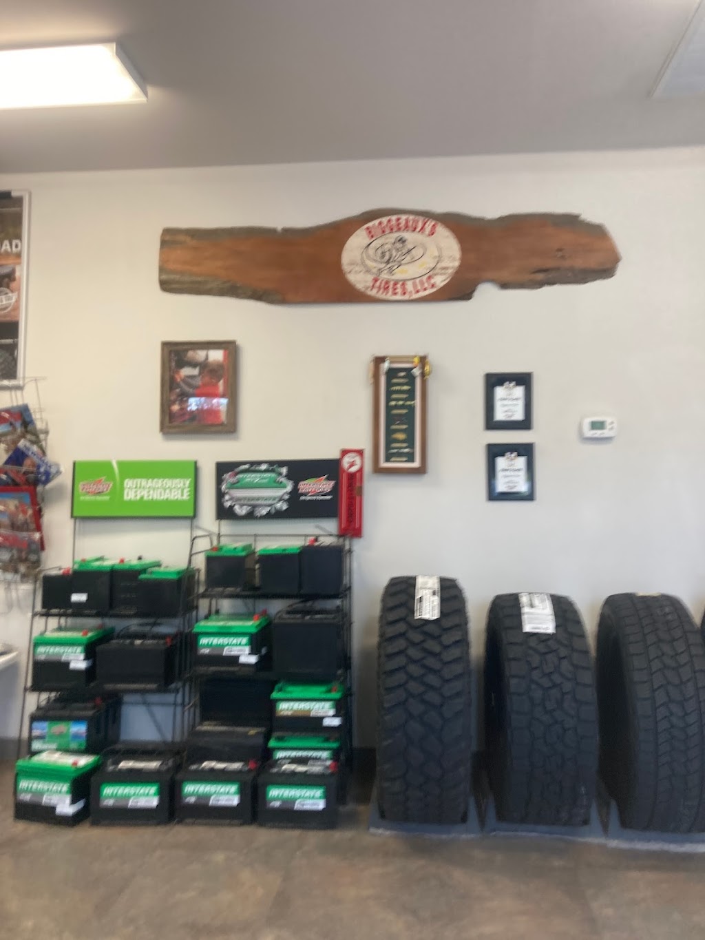 Biggeauxs Tires, LLC | 13053 LA-431, St Amant, LA 70774, USA | Phone: (225) 644-8473