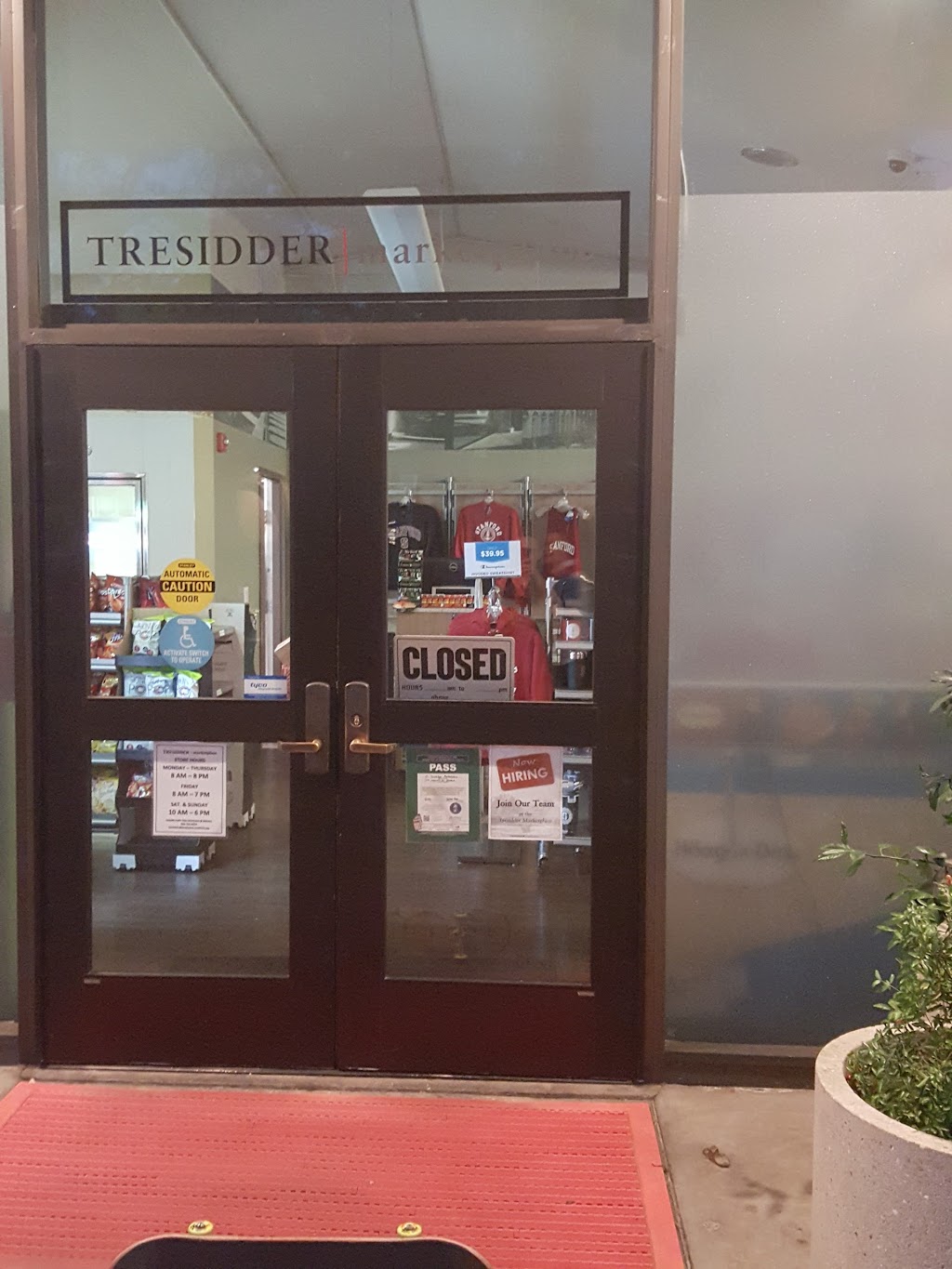 Tresidder Marketplace | 459 Lagunita Dr, Stanford, CA 94305, USA | Phone: (650) 723-9224