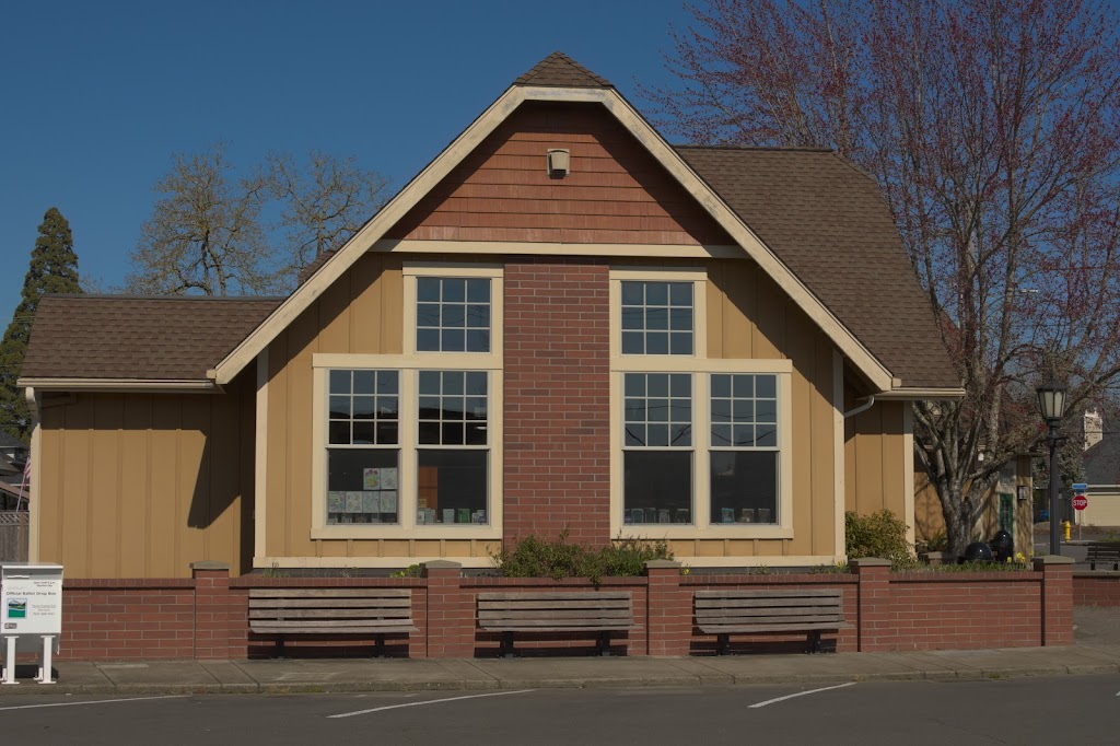 Mt. Angel Public Library | 290 E Charles St, Mt Angel, OR 97362, USA | Phone: (503) 845-6401