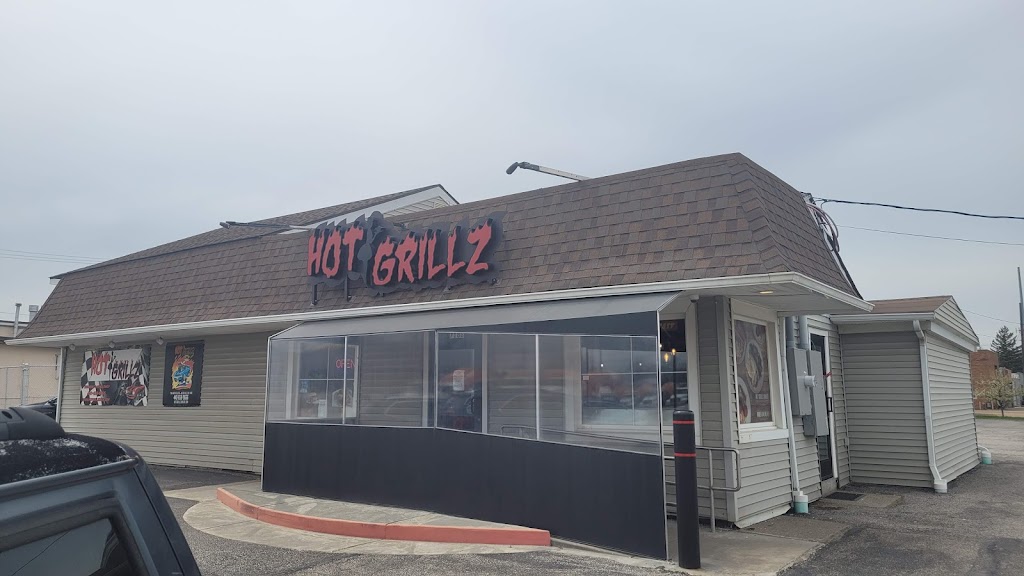 Hot Grillz Diner | 7188 Northfield Rd, Walton Hills, OH 44146, USA | Phone: (440) 658-9666