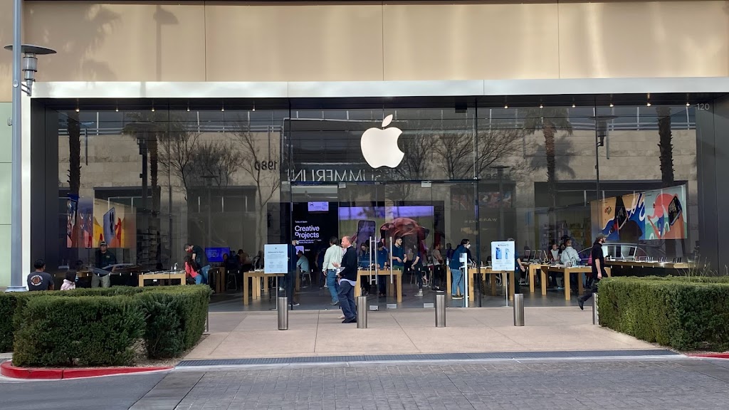 Apple Summerlin | 1985 Festival Plaza Dr, Las Vegas, NV 89135, USA | Phone: (702) 677-3940