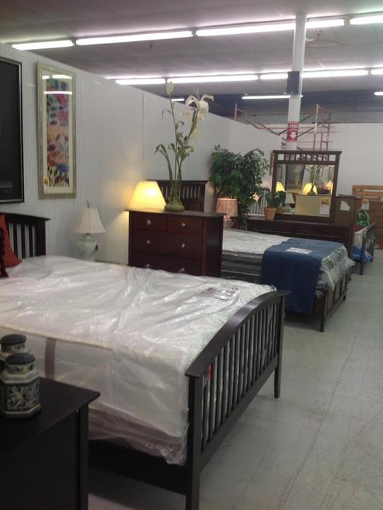 Wholesale Furniture Outlet - Streetsboro Flea Market | 1513 OH-303, Streetsboro, OH 44241, USA | Phone: (330) 422-1380