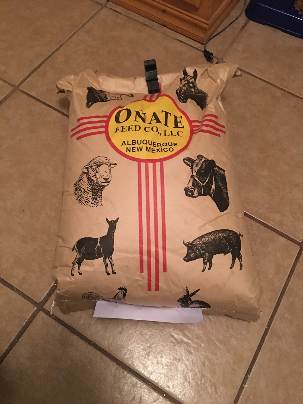 Onate Feed Co LLC | 8000 Broadway Blvd SE, Albuquerque, NM 87105, USA | Phone: (505) 877-0410