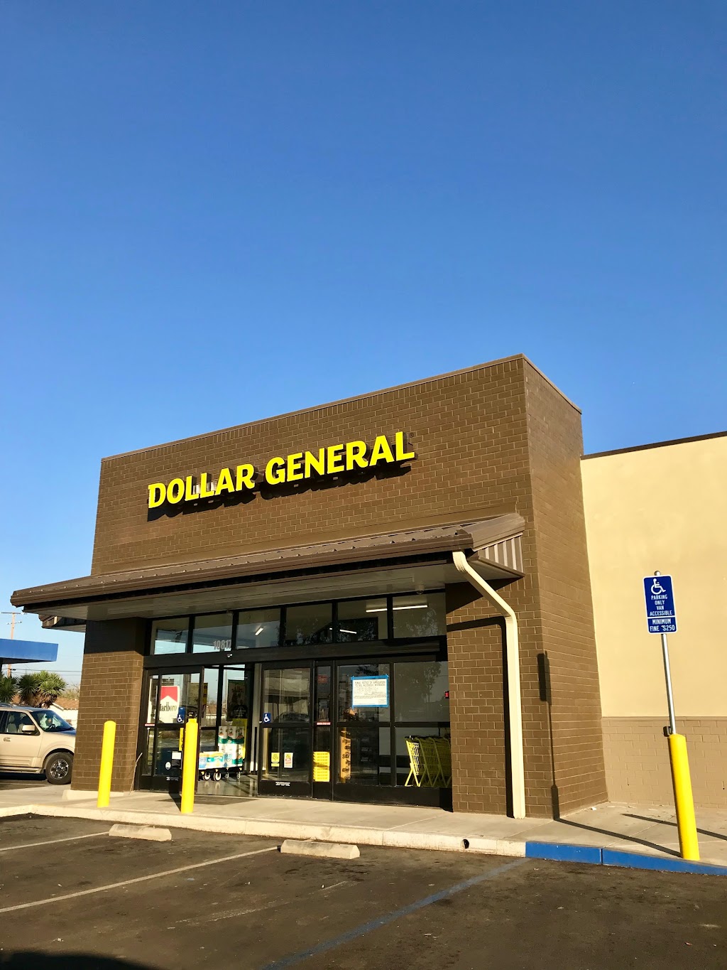 Dollar General | 10817 14th Ave, Armona, CA 93202, USA | Phone: (559) 537-5762