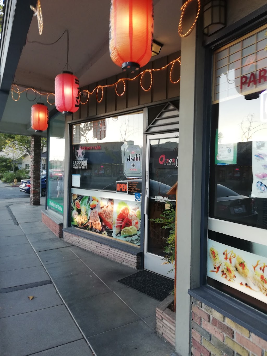 Odori Japanese Cuisine | 2111 El Camino Real, Palo Alto, CA 94306, USA | Phone: (650) 327-2222
