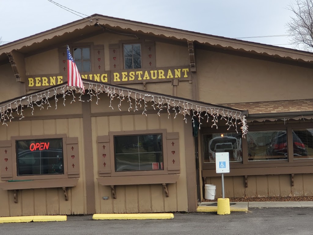 Berne Dining | 418 Parkway St #498, Berne, IN 46711, USA | Phone: (260) 849-4112