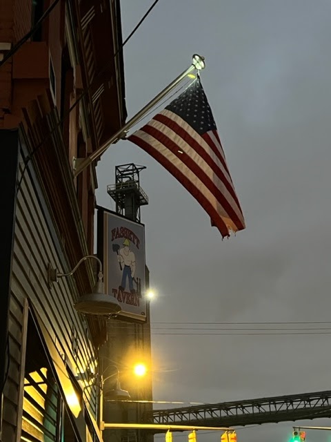 Fassett Tavern Grill | 26 Fassett St, Toledo, OH 43605, USA | Phone: (419) 720-8646