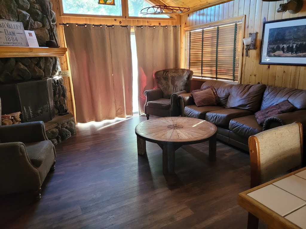 Shore Acres Lodge | 40090 Lakeview Dr, Big Bear Lake, CA 92315, USA | Phone: (877) 789-4140