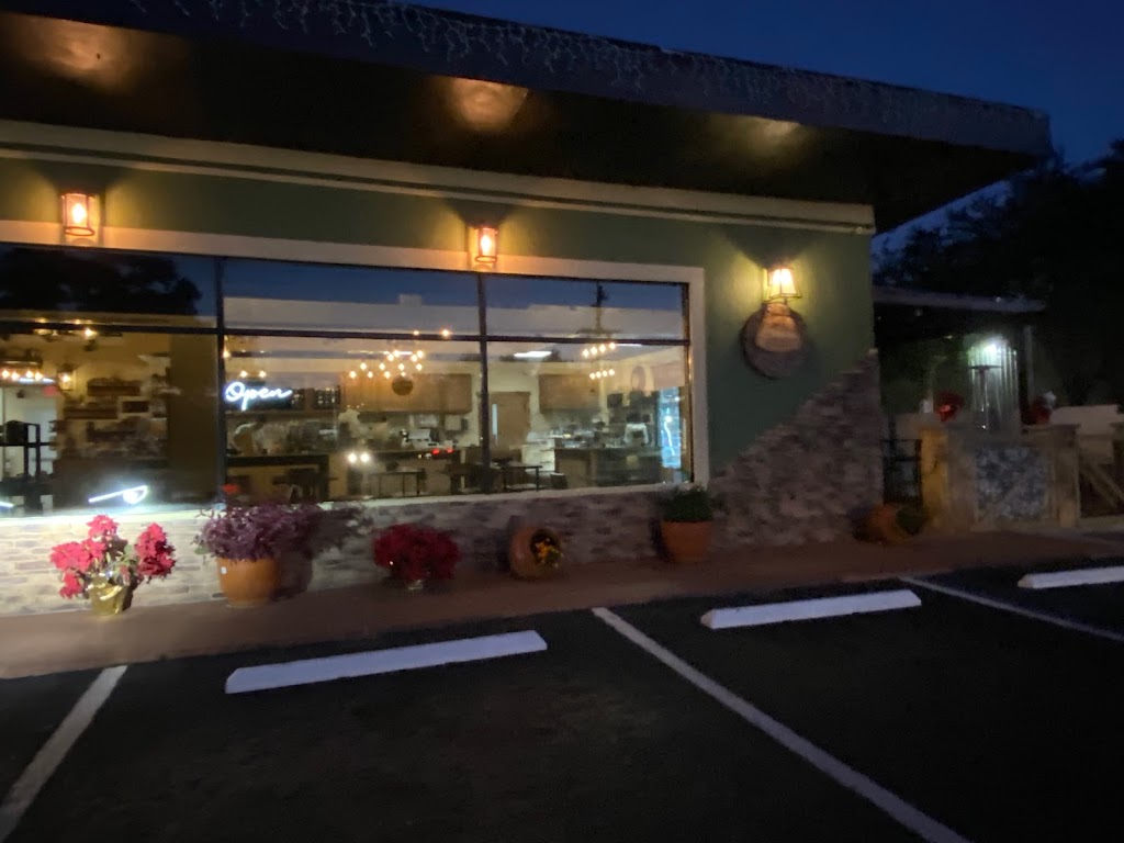 Paramo Café & Restaurant | 3700 N Lockwood Ridge Rd, Sarasota, FL 34234, USA | Phone: (941) 538-6930