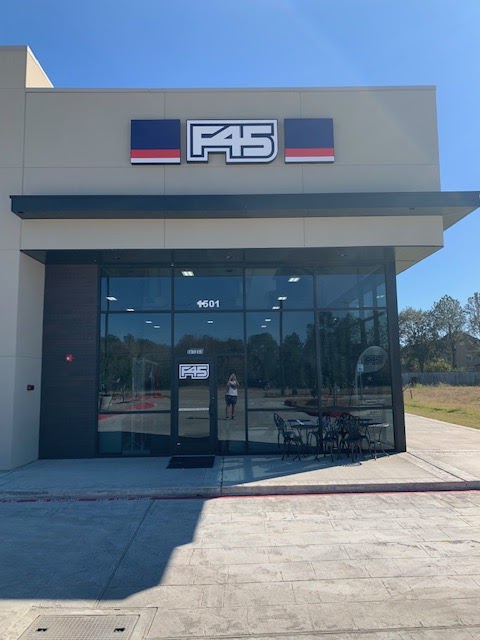 F45 Training Friendswood | 1501 W Parkwood Ave, Friendswood, TX 77546, USA | Phone: (832) 615-8870