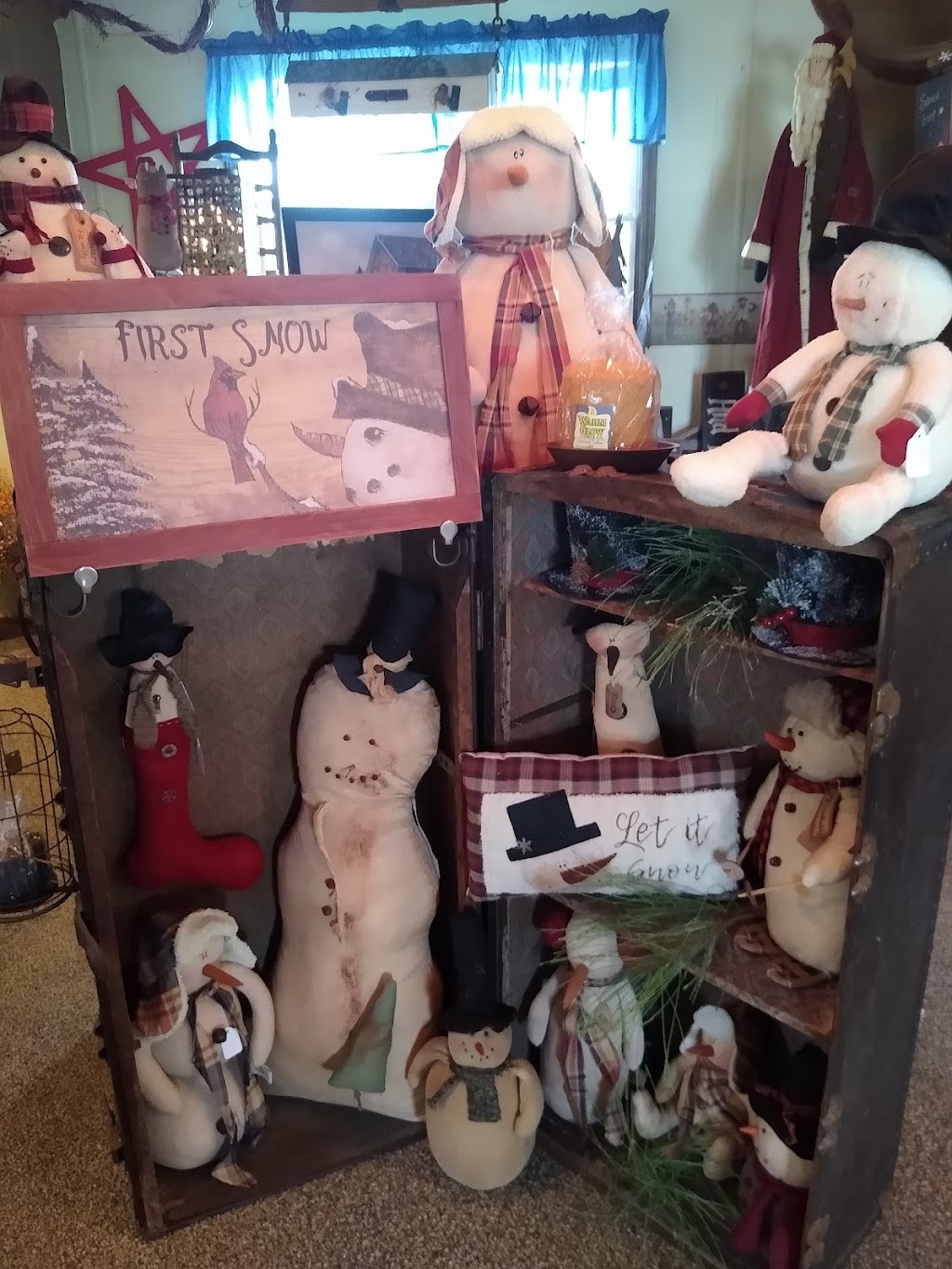 Country Crossing Gifts & Collectibles | 1809 Perry Hwy, Volant, PA 16156, USA | Phone: (724) 851-5503