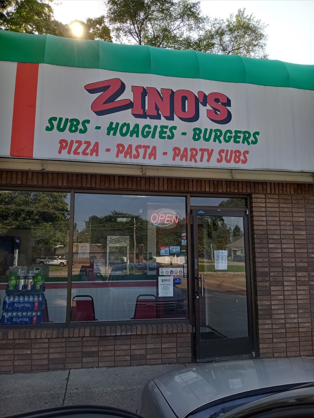 Zinos Subs & Pizza | 9475 Newburgh Rd, Livonia, MI 48150, USA | Phone: (734) 432-9999