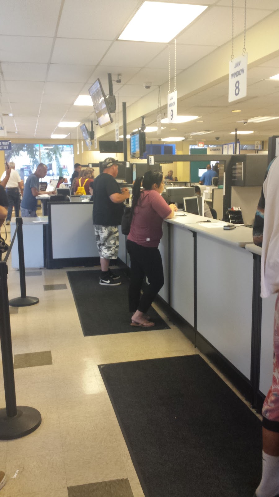 Shafter DMV | 548 Walker St, Shafter, CA 93263, USA | Phone: (800) 777-0133