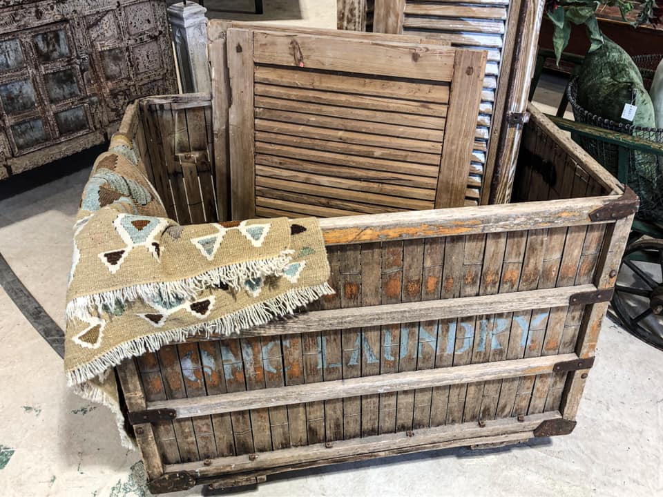 Boerne Farmhouse - Architectural Salvage & Home Goods | 1499 S Main St, Boerne, TX 78006, USA | Phone: (830) 331-1391