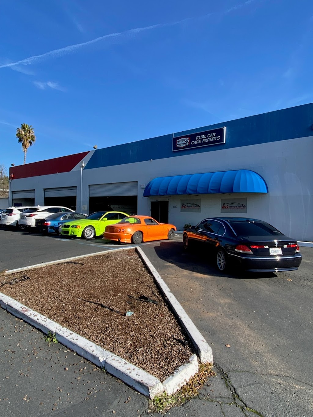 EU Body And Paint | 2257 Arden Wy, Sacramento, CA 95825, USA | Phone: (916) 947-1412