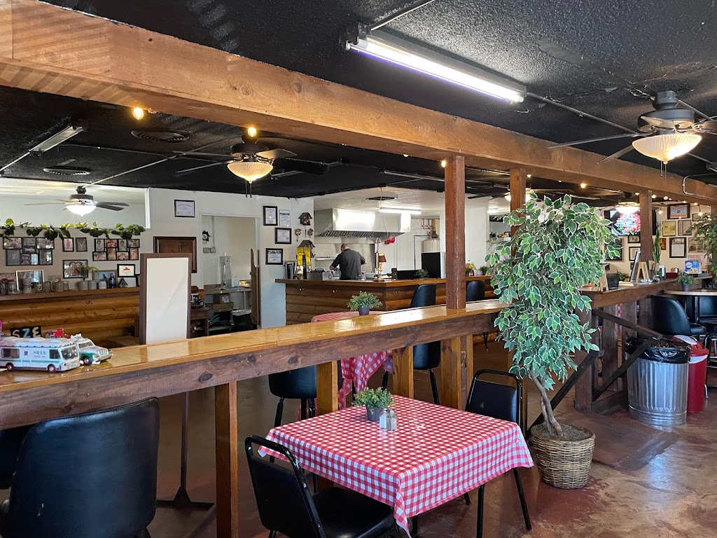 Brigittas Hungarian Restaurant | 202 Hwy 31 East, 202 TX-31, Kilgore, TX 75662, USA | Phone: (903) 331-5642