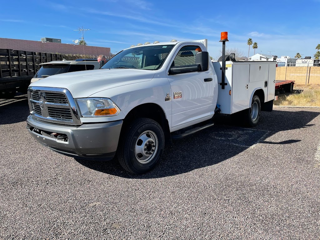 HD TRUCKS & EQUIP LLC | 10310 E Apache Trail, Apache Junction, AZ 85120, USA | Phone: (602) 510-5444