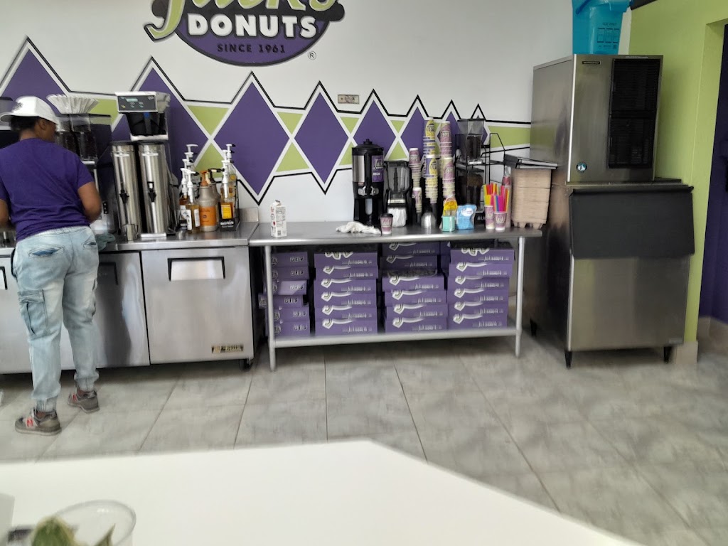 Jacks Donuts of Florida | 3105 N Tamiami Trail, Sarasota, FL 34234, USA | Phone: (941) 667-2600