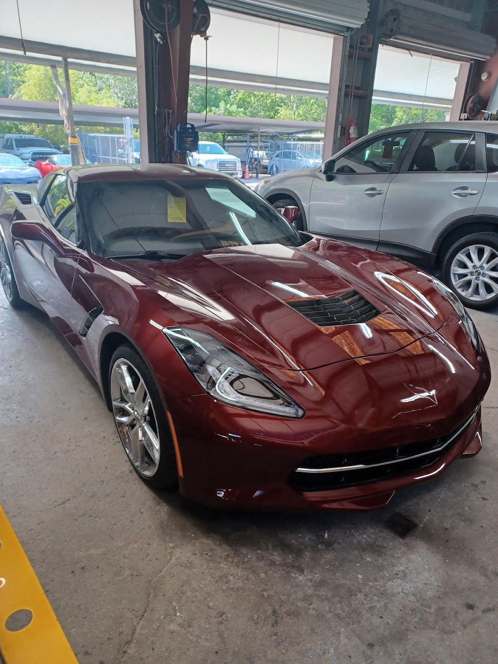 Corvettes West | 6175 Clark Center Ave, Sarasota, FL 34238, USA | Phone: (941) 922-2300