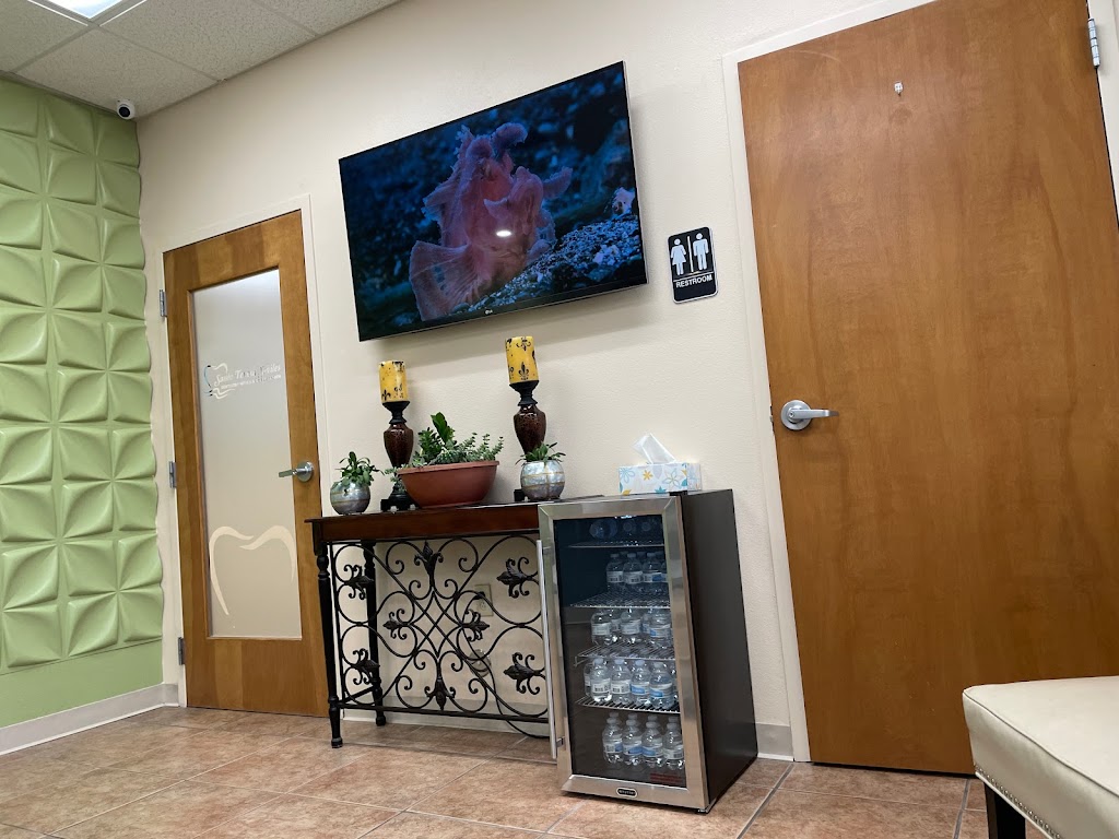 Santa Teresa Smiles, Dr. Noha Oushy, DDS | 103 Livingston Dr Ste B3, Santa Teresa, NM 88008, USA | Phone: (575) 332-4047