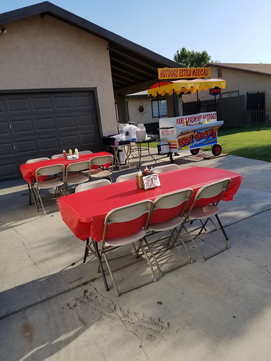 Hot Dogs Estilo Mexicali | 2405-2409 Fairview Rd, Bakersfield, CA 93304, USA | Phone: (661) 428-8263