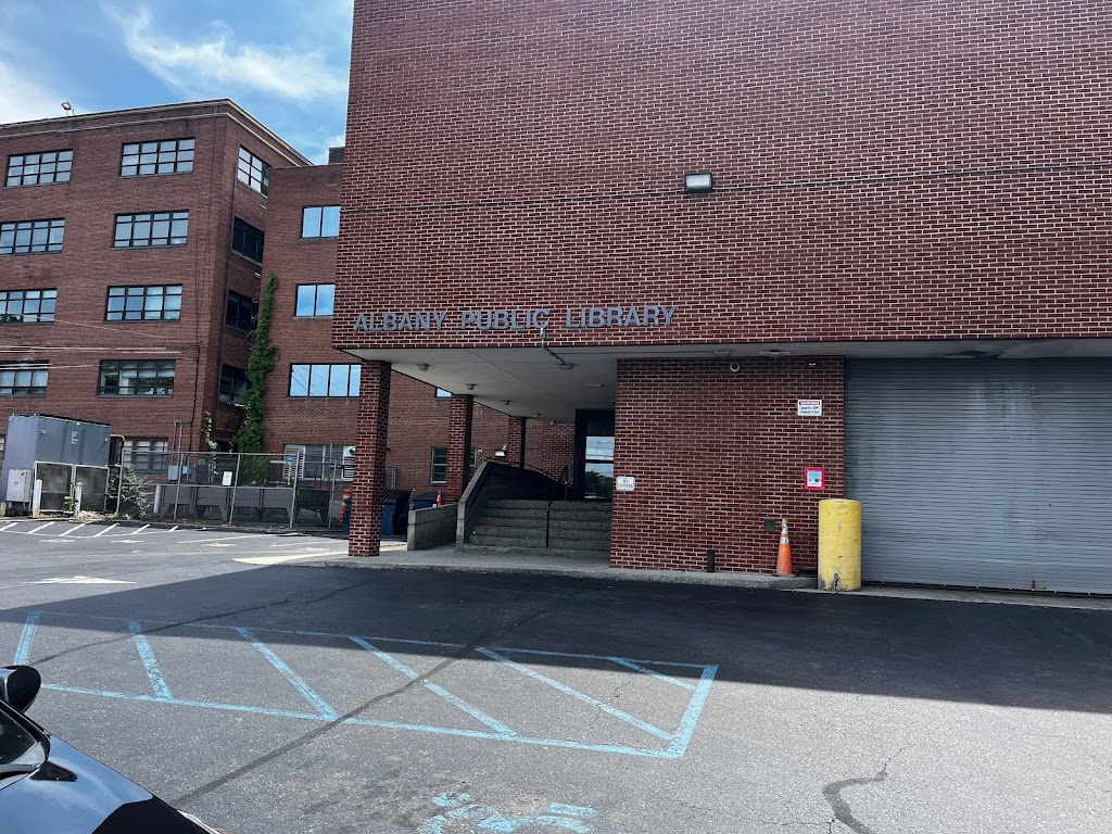 Albany Public Library - Pine Hills Branch | 517 Western Ave, Albany, NY 12208, USA | Phone: (518) 427-4300