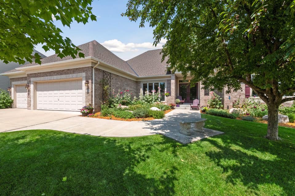 The Nydahl Group - Edina Realty | 2655 W 78th St, Chanhassen, MN 55317, USA | Phone: (952) 239-4420