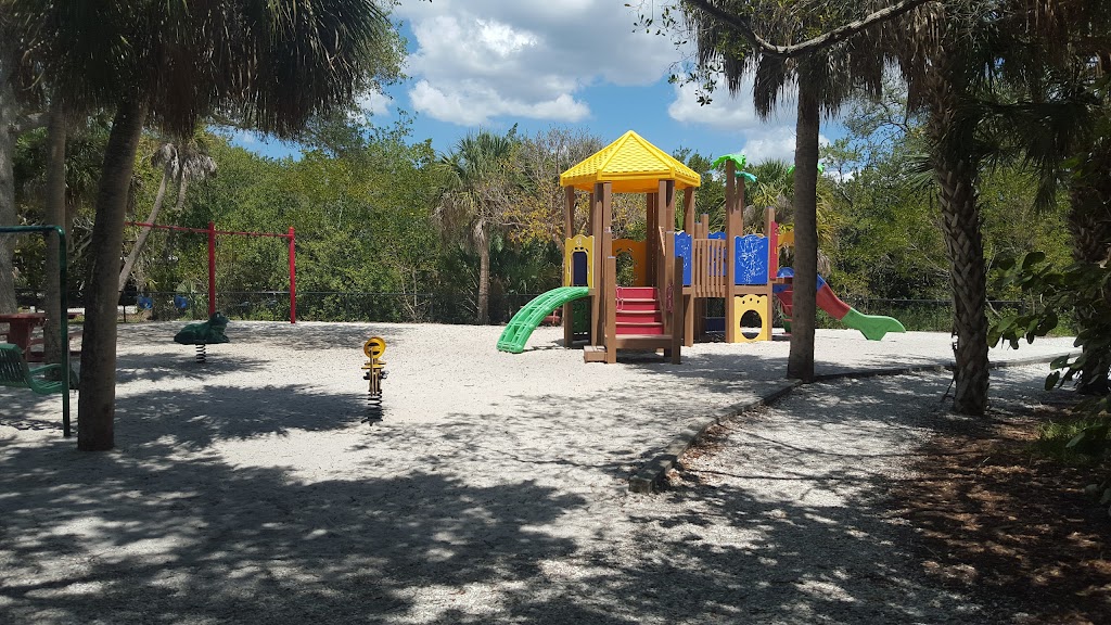 Joan M Durante Community Park - park  | Photo 2 of 10 | Address: 5550 Gulf of Mexico Dr, Longboat Key, FL 34228, USA | Phone: (941) 316-1988