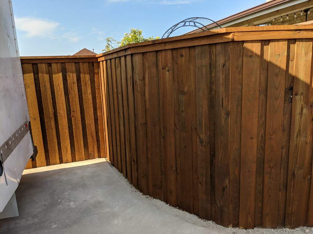 H&B Fencing LLC | 660 E Pecan Tree Rd, Waxahachie, TX 75165, USA | Phone: (469) 337-2328