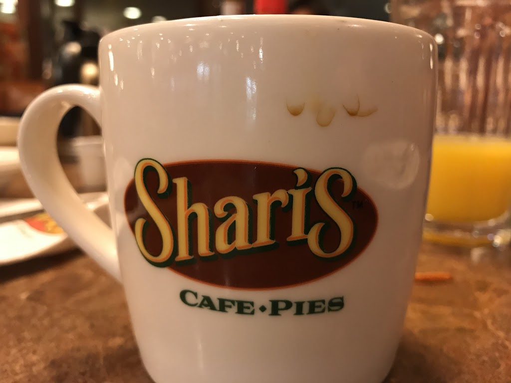 Sharis Cafe and Pies | 11335 NE Airport Way, Portland, OR 97220, USA | Phone: (503) 254-5041