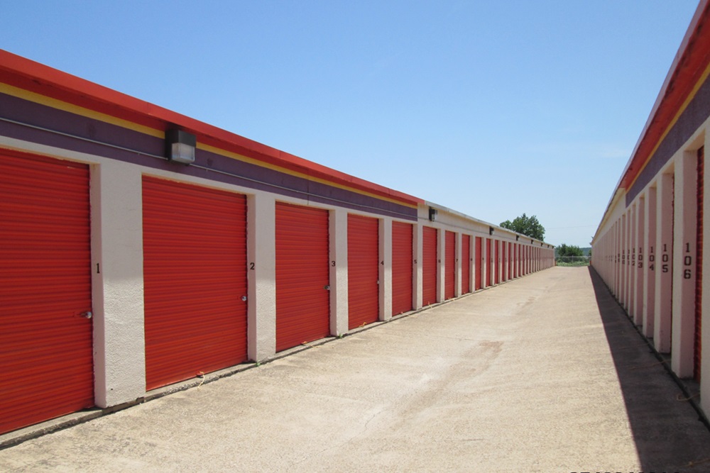 Public Storage | 1147 W Hurst Blvd, Hurst, TX 76053 | Phone: (817) 989-6465