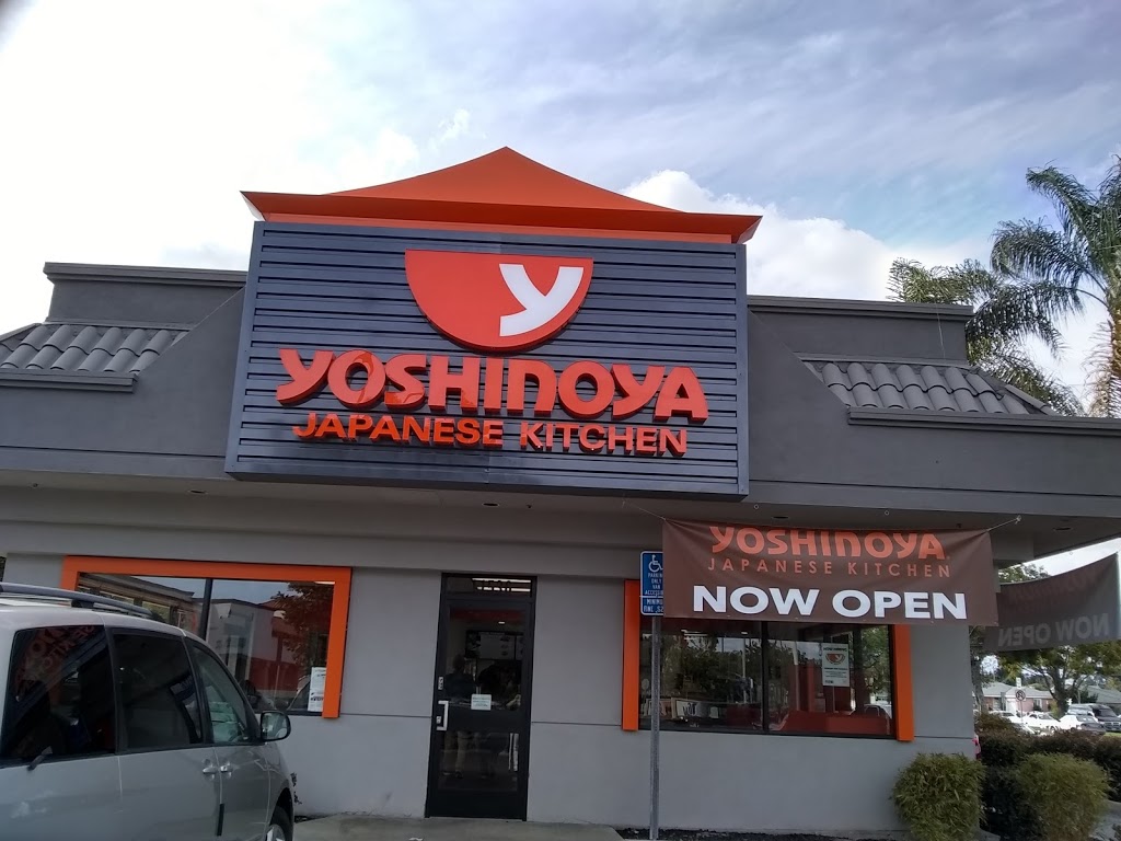 Yoshinoya Santa Fe Springs | 11536 Telegraph Rd, Santa Fe Springs, CA 90670, USA | Phone: (562) 929-3772