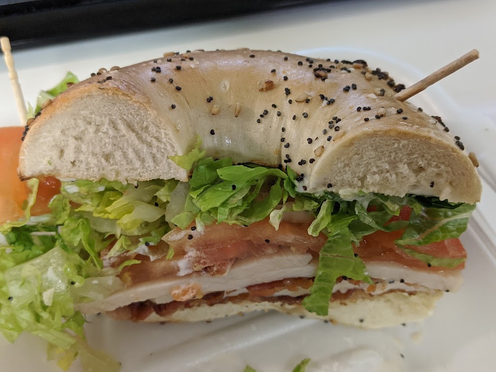 Blazing Bagels | 510 W Commerce Rd, Commerce Charter Twp, MI 48382, USA | Phone: (248) 366-7100