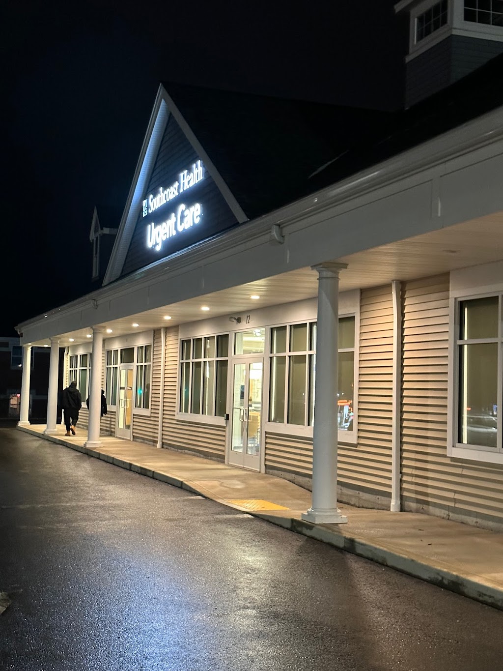 Southcoast Health Urgent Care | 12 Main St, Lakeville, MA 02347, USA | Phone: (508) 946-0202