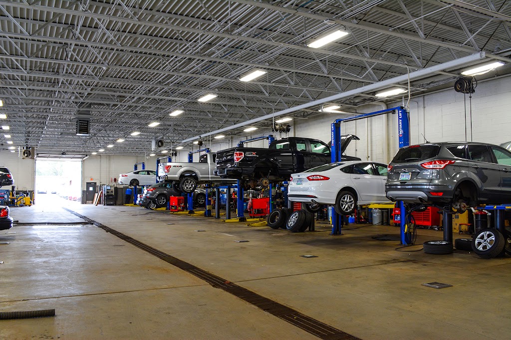 Pat Milliken Ford | 9600 Telegraph Rd, Redford Charter Twp, MI 48239, USA | Phone: (313) 246-8351