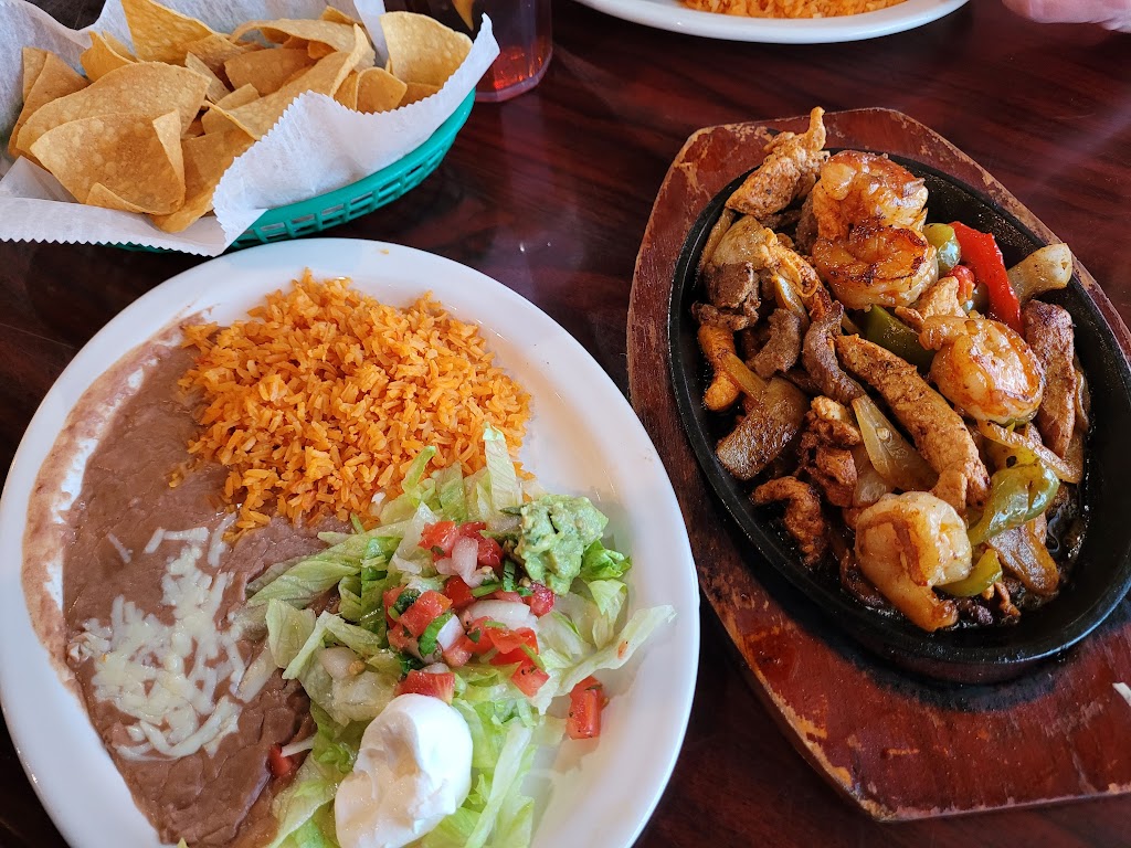 El Sol De Mexico bar and grill | 31079 FL-50, Brooksville, FL 34602, USA | Phone: (352) 777-4011