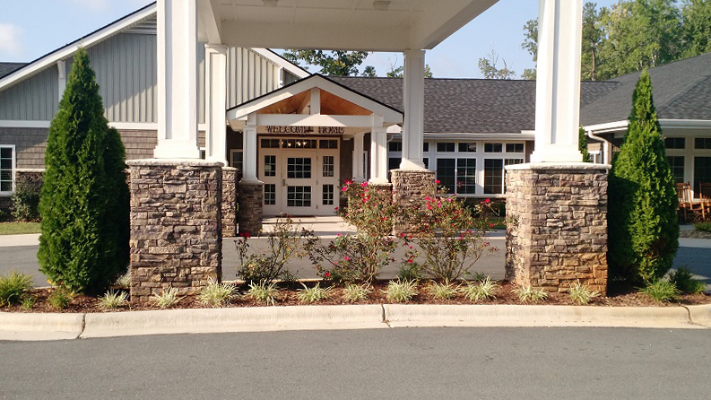 Alamance House | 2766 Grand Oaks Blvd, Burlington, NC 27215, USA | Phone: (336) 261-0021