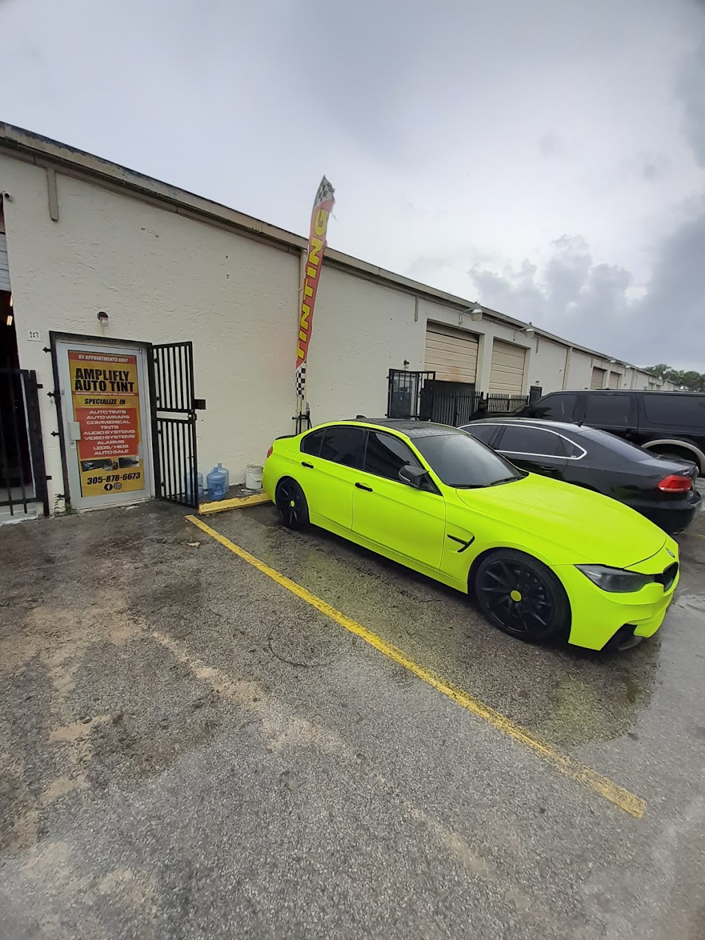 AMPLIFLY AUTO TINT & ACCESSORIES | 2131 NW 139th St UNIT 16, Opa-locka, FL 33054, USA | Phone: (305) 878-6673