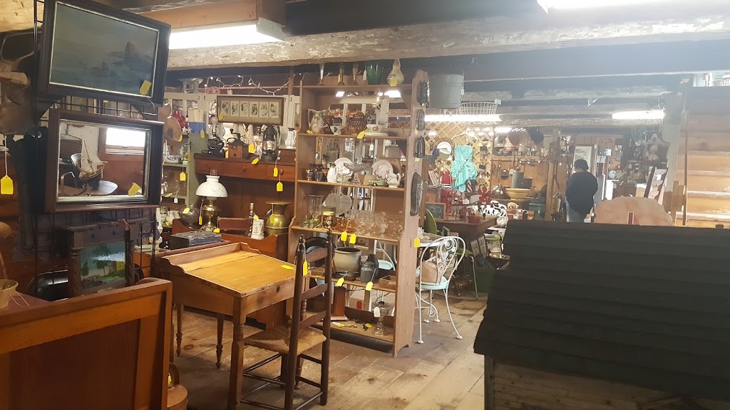 Black Sheep Antique Center | 7608 Western Turnpike, Delanson, NY 12053, USA | Phone: (518) 895-2983