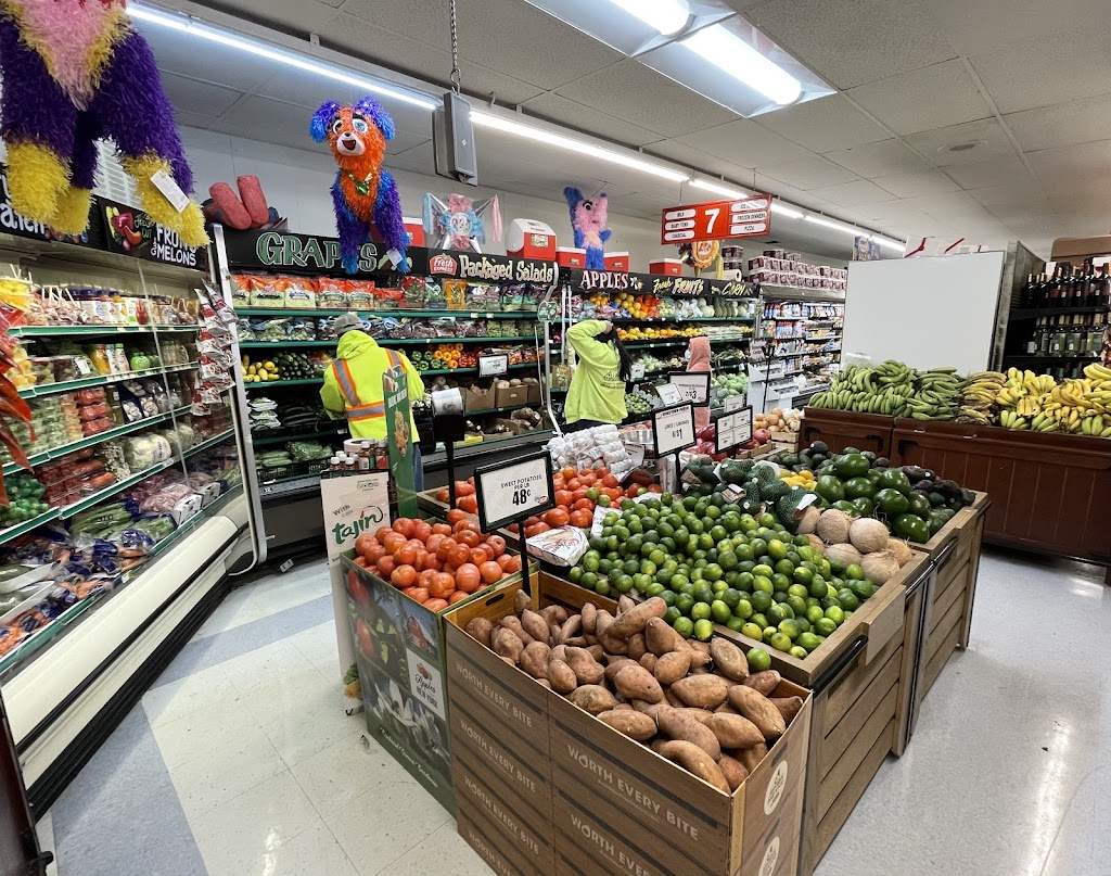 Selma IGA Supermarket | 212 N Pollock St, Selma, NC 27576, USA | Phone: (919) 965-2996