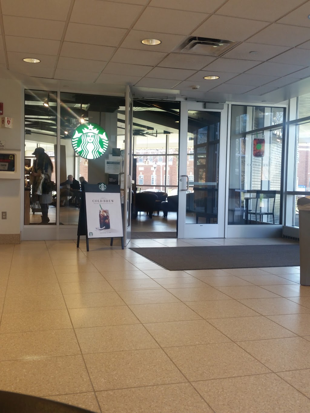 Starbucks | Old Main Dr, Fredonia, NY 14063, USA | Phone: (716) 673-3417