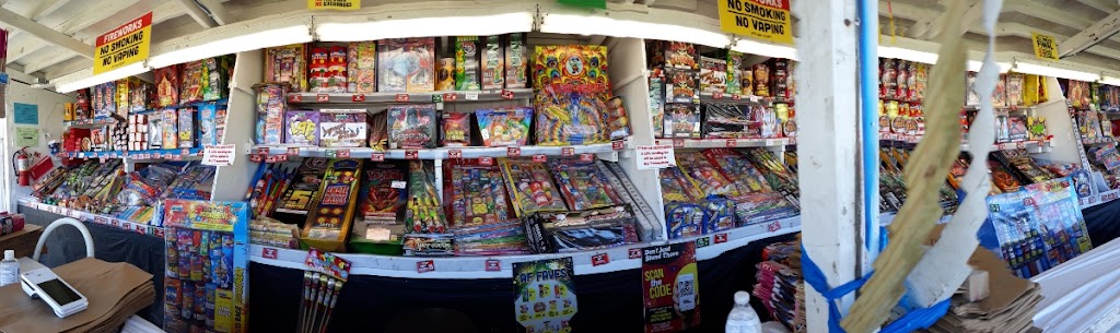 Alamo Fireworks Stand | 6522 Old Brownsville Rd, Corpus Christi, TX 78415, USA | Phone: (210) 667-1106