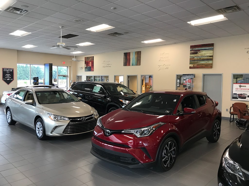 Diehl Toyota of Butler | 266 Pittsburgh Rd, Butler, PA 16002, USA | Phone: (724) 602-0764