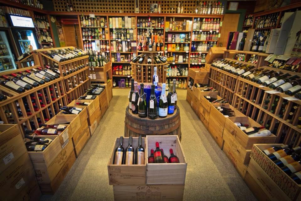 Glenville Wine & Spirits | 15 Glenville St, Greenwich, CT 06831, USA | Phone: (203) 531-7923