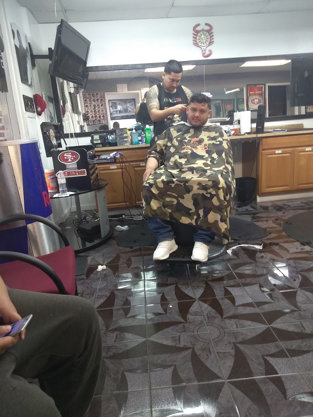 The valleys barbershop | 16524 Rd 26 Suite B, Madera, CA 93638, USA | Phone: (559) 288-7109