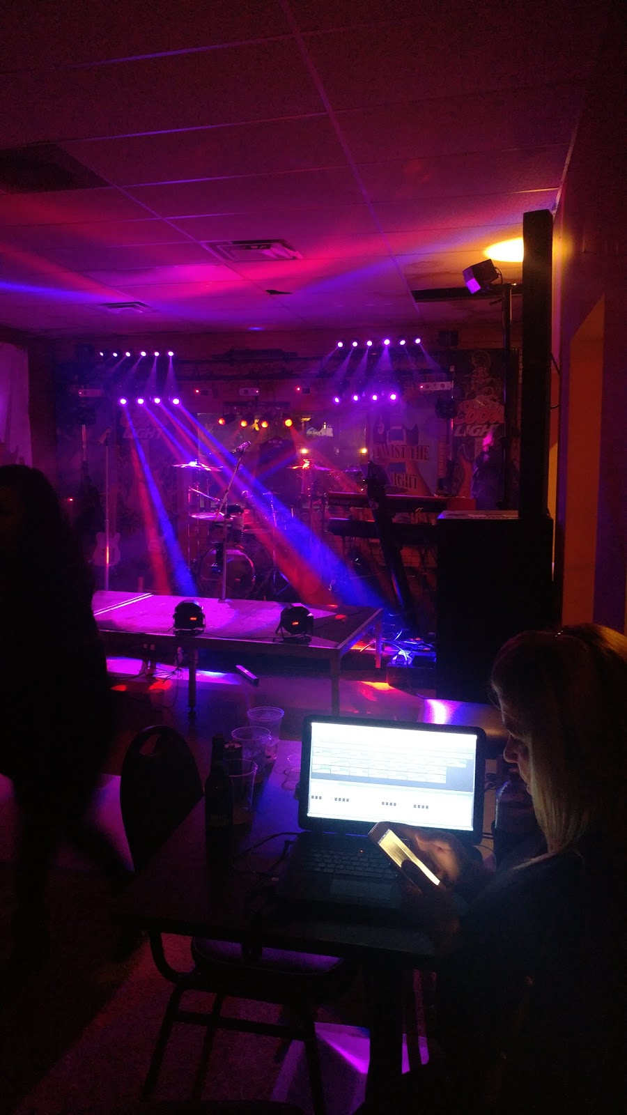 Kellys Imperial Lanes | 249 Wallins Corners Rd, Amsterdam, NY 12010, USA | Phone: (518) 842-6490