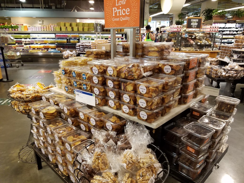 Whole Foods Market | 270 Greenwich St, New York, NY 10007, USA | Phone: (212) 349-6555